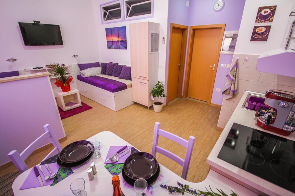 Apartments Lavanda & Cappuccino Portoroz Ruang foto